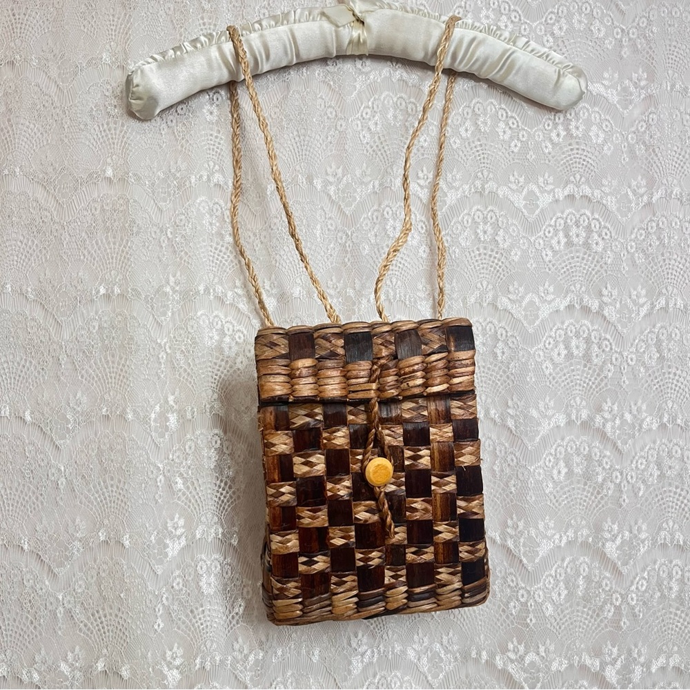 Chic Woven Brown Backpack